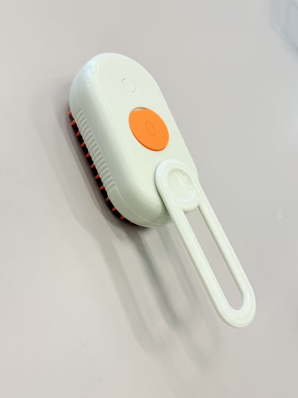 Mcelpaw USB Spray Pet Grooming Brush White Silicone Bristles